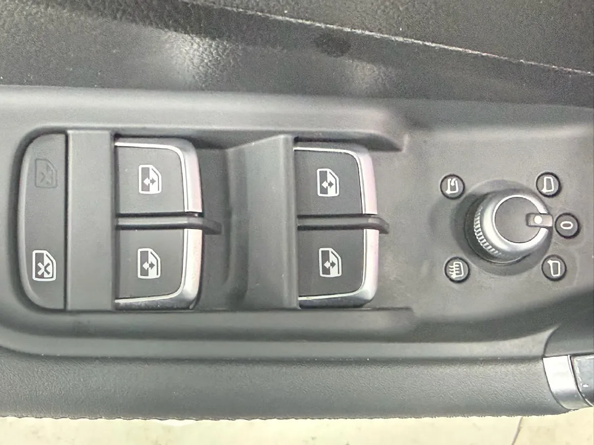 2022 Audi Q2L 1.4T 150HP L4 7DCT,autocango,china used car exporter,china ev exporter,chinese used car exporter,chinese used ev exporter