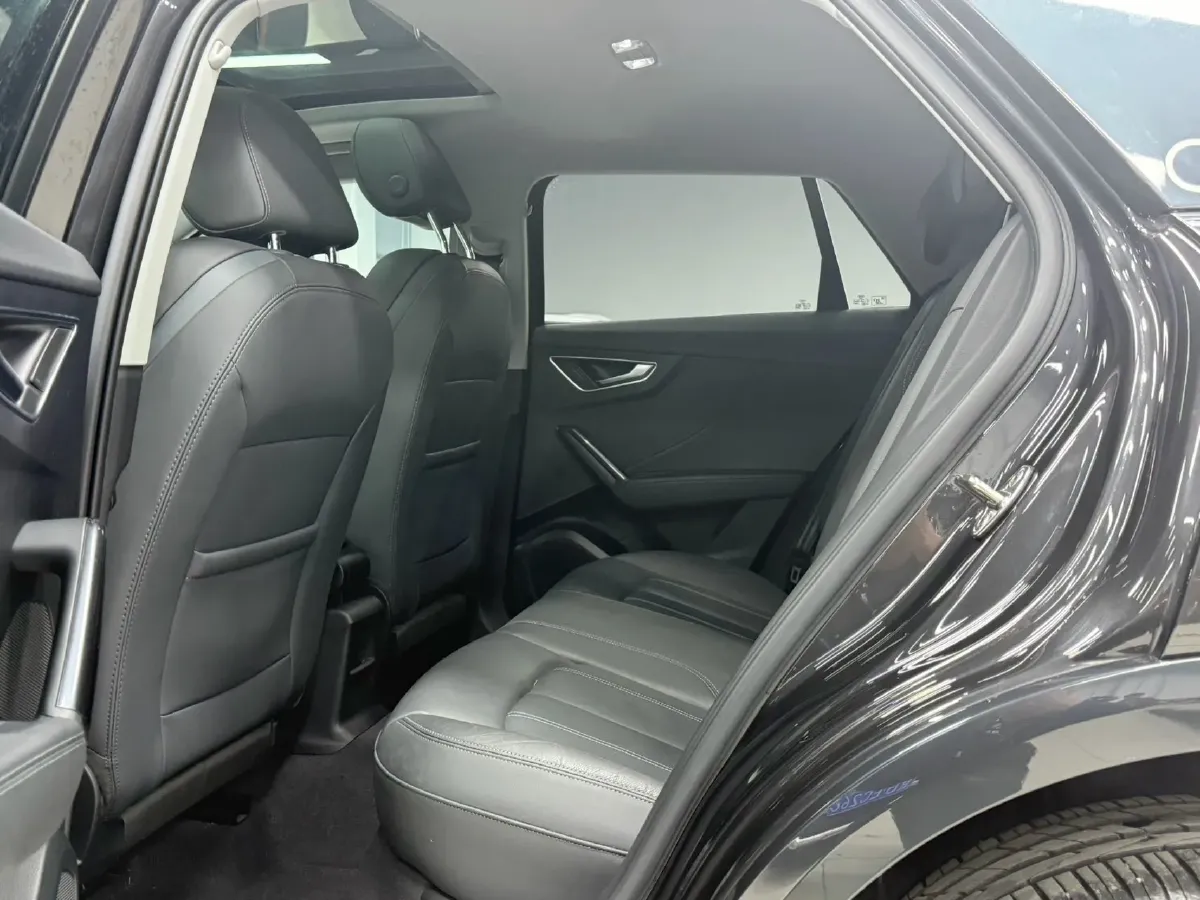 2022 Audi Q2L 1.4T 150HP L4 7DCT,autocango,china used car exporter,china ev exporter,chinese used car exporter,chinese used ev exporter