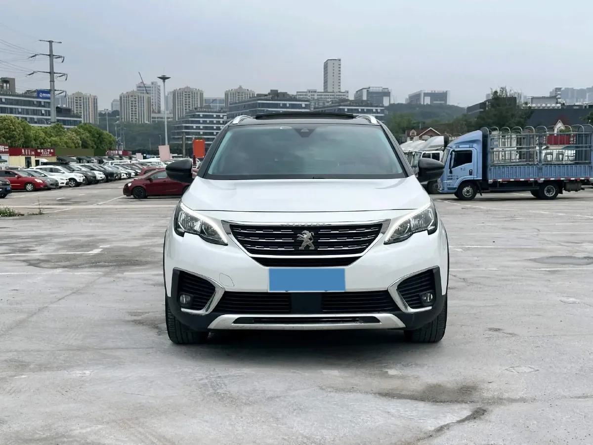 2017 Peugeot 5008 1.6T 167HP L4 6AT,autocango,china used car exporter,china ev exporter,chinese used car exporter,chinese used ev exporter