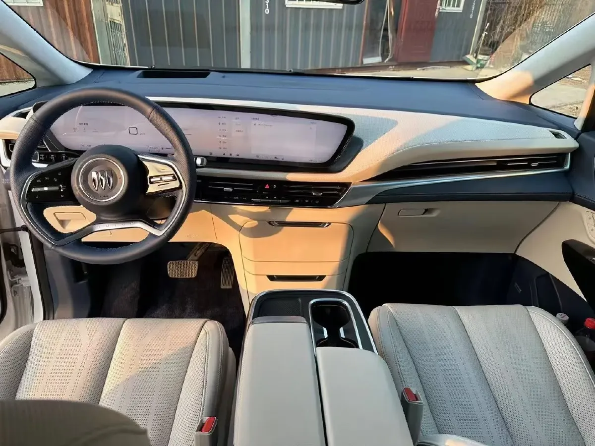 2023 Buick Century 2.0T 237HP L4 9AT,autocango,china used car exporter,china ev exporter,chinese used car exporter,chinese used ev exporter