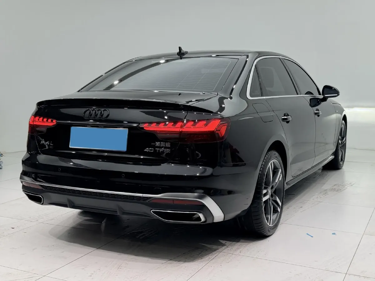2020 Audi A4L 2.0T 190HP L4 7DCT,autocango,china used car exporter,china ev exporter,chinese used car exporter,chinese used ev exporter