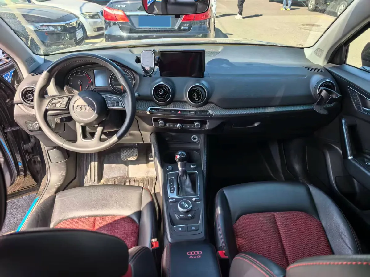 2021 Audi Q2L 1.4T 150HP L4 7DCT,autocango,china used car exporter,china ev exporter,chinese used car exporter,chinese used ev exporter