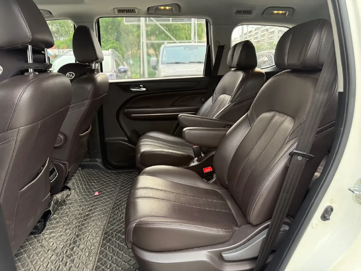 2019 GAC Trumpchi M6 1.5T 171HP L4 6AT,autocango,china used car exporter,china ev exporter,chinese used car exporter,chinese used ev exporter