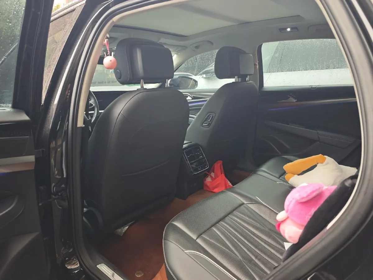 2023 Volkswagen Passat 2.0T 186HP L4 7DCT,autocango,china used car exporter,china ev exporter,chinese used car exporter,chinese used ev exporter