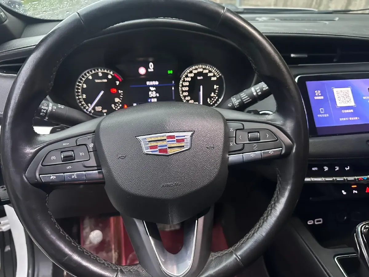 2020 Cadillac XT4 2.0T 237HP L4 9AT,autocango,china used car exporter,china ev exporter,chinese used car exporter,chinese used ev exporter