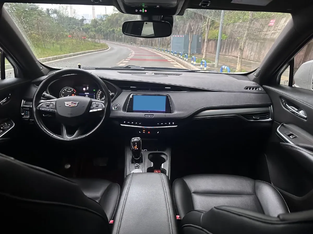 2020 Cadillac XT4 2.0T 237HP L4 9AT,autocango,china used car exporter,china ev exporter,chinese used car exporter,chinese used ev exporter