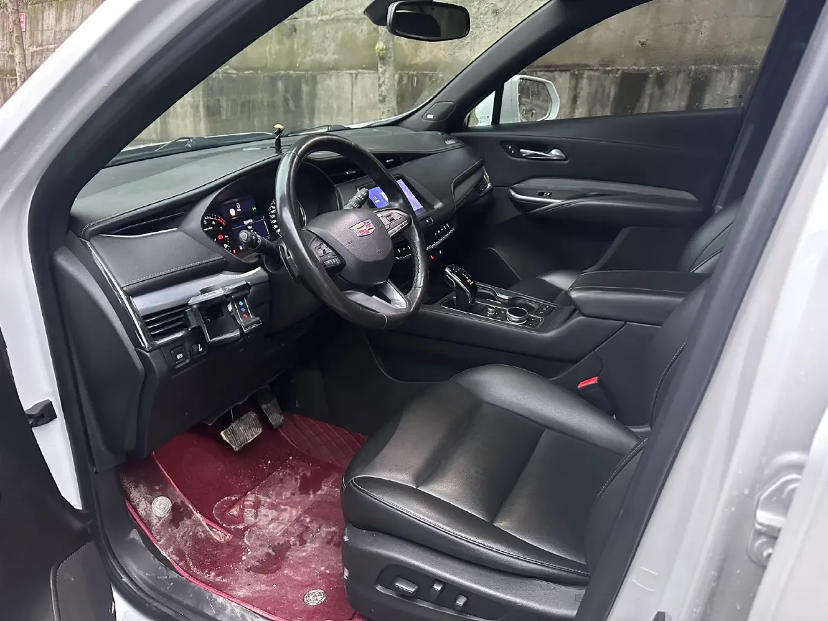 2020 Cadillac XT4 2.0T 237HP L4 9AT,autocango,china used car exporter,china ev exporter,chinese used car exporter,chinese used ev exporter