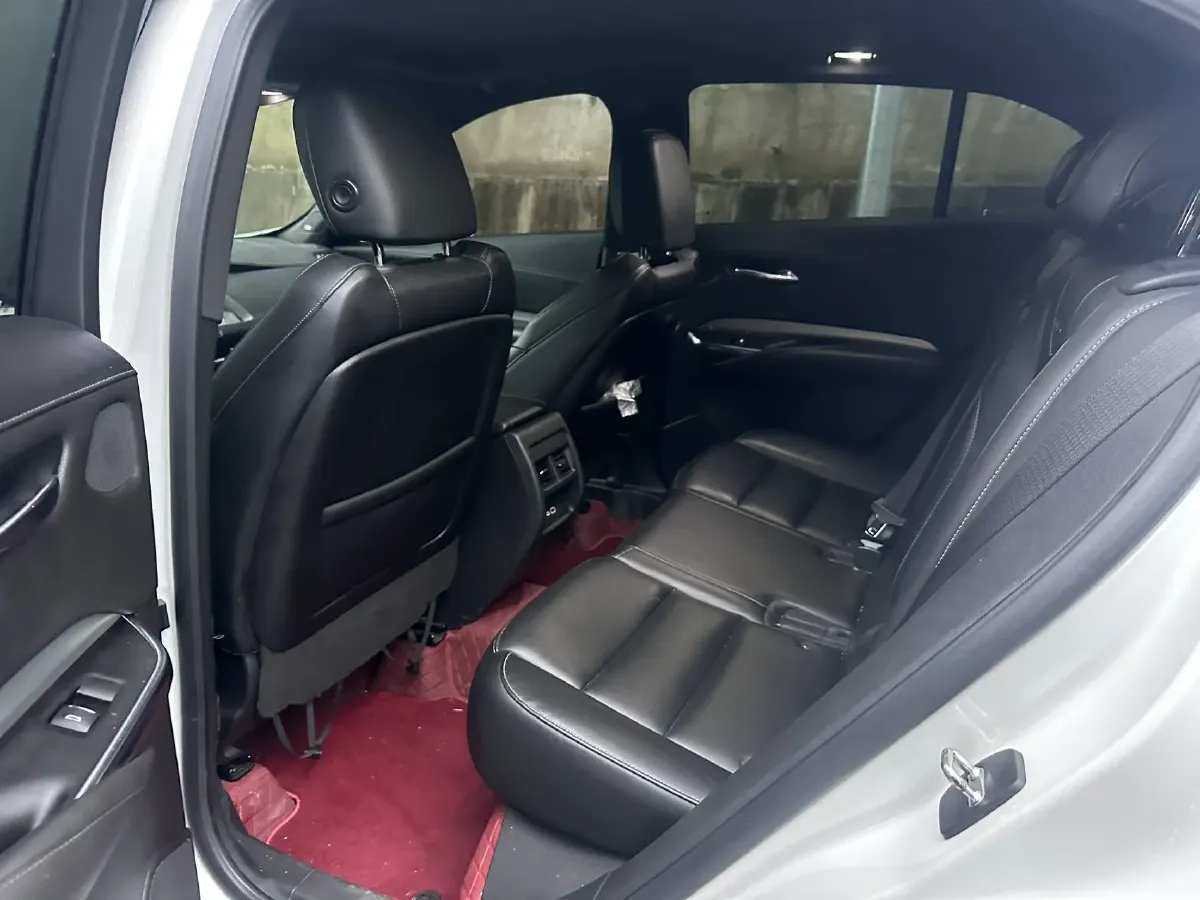 2020 Cadillac XT4 2.0T 237HP L4 9AT,autocango,china used car exporter,china ev exporter,chinese used car exporter,chinese used ev exporter