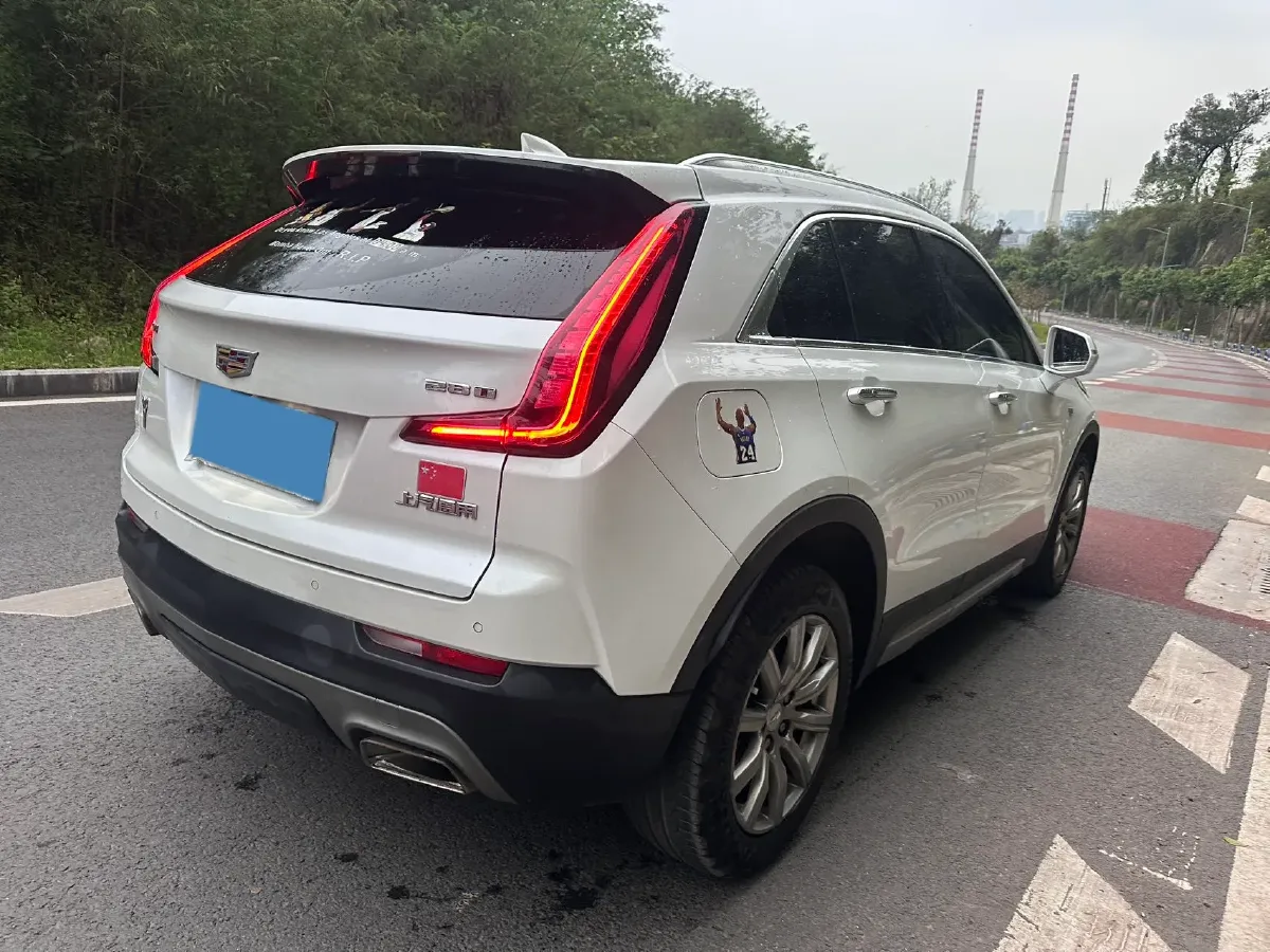 2020 Cadillac XT4 2.0T 237HP L4 9AT,autocango,china used car exporter,china ev exporter,chinese used car exporter,chinese used ev exporter