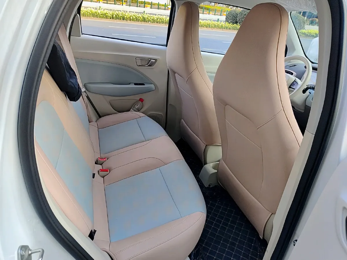 2025 Leapmotor T03 BEV 31.9KWH,autocango,china used car exporter,china ev exporter,chinese used car exporter,chinese used ev exporter