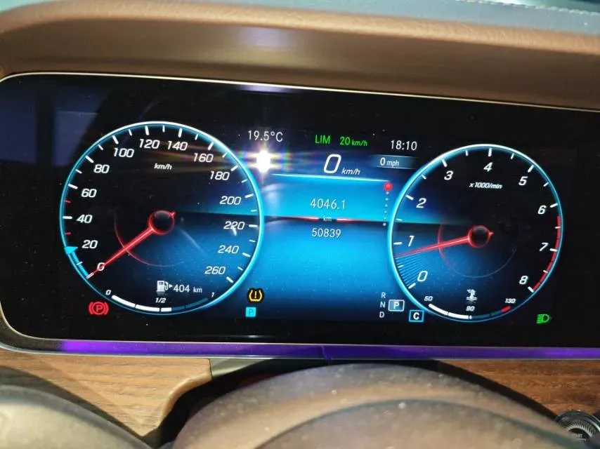 2021 Mercedes-Benz E Class 2.0T 258HP L4 9AT,autocango,china used car exporter,china ev exporter,chinese used car exporter,chinese used ev exporter