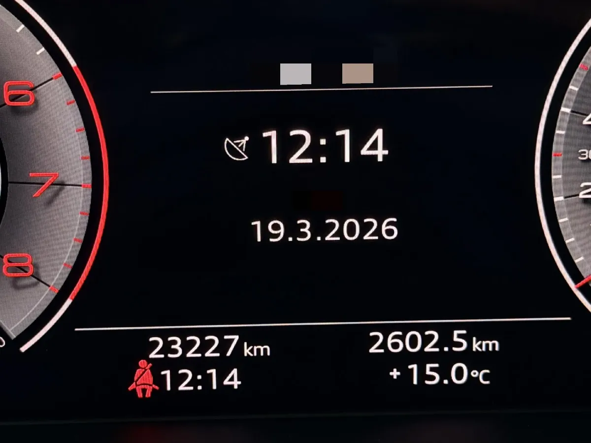 2022 Audi A4L 2.0T 190HP L4 7DCT,autocango,china used car exporter,china ev exporter,chinese used car exporter,chinese used ev exporter