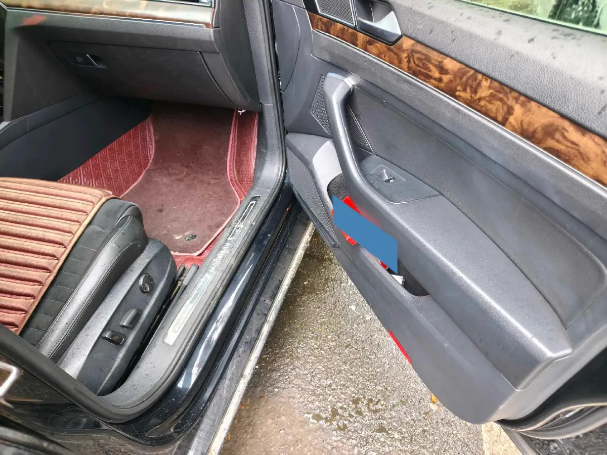 2017 Volkswagen Magotan 1.8T 180HP L4 7DCT,autocango,china used car exporter,china ev exporter,chinese used car exporter,chinese used ev exporter