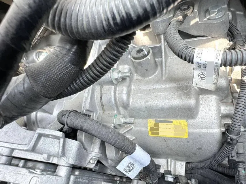 2024 DongFeng Aeolus YiXuan 1.5L 125HP L4 6DCT,autocango,china used car exporter,china ev exporter,chinese used car exporter,chinese used ev exporter