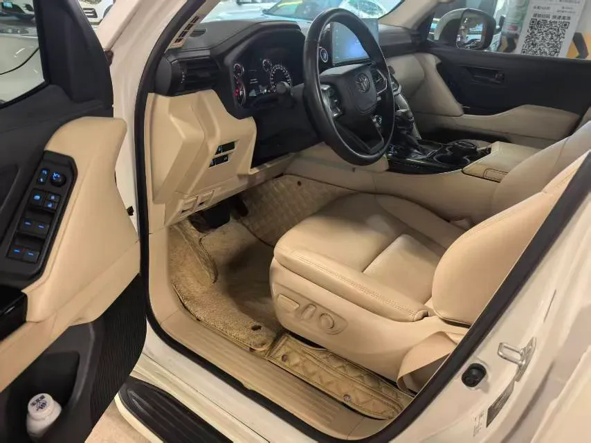 2021 Chevrolet Trax 1.0T 125HP L3 6AT,autocango,china used car exporter,china ev exporter,chinese used car exporter,chinese used ev exporter