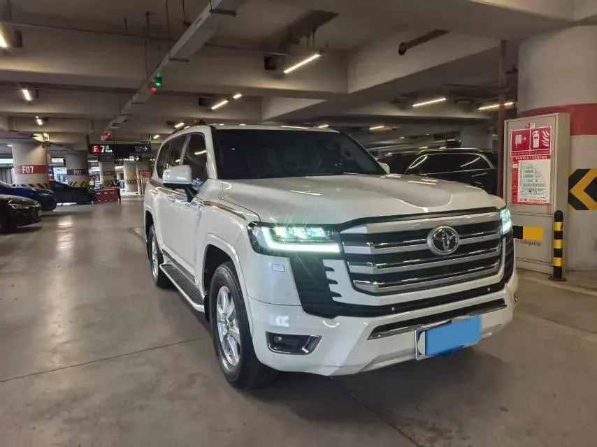 2021 Chevrolet Trax 1.0T 125HP L3 6AT,autocango,china used car exporter,china ev exporter,chinese used car exporter,chinese used ev exporter