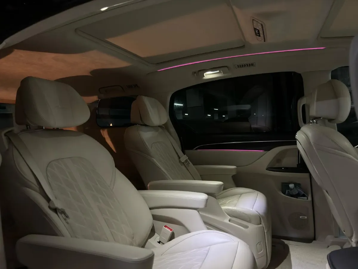 2020 Buick GL8 2.0T 237HP L4 9AT,autocango,china used car exporter,china ev exporter,chinese used car exporter,chinese used ev exporter