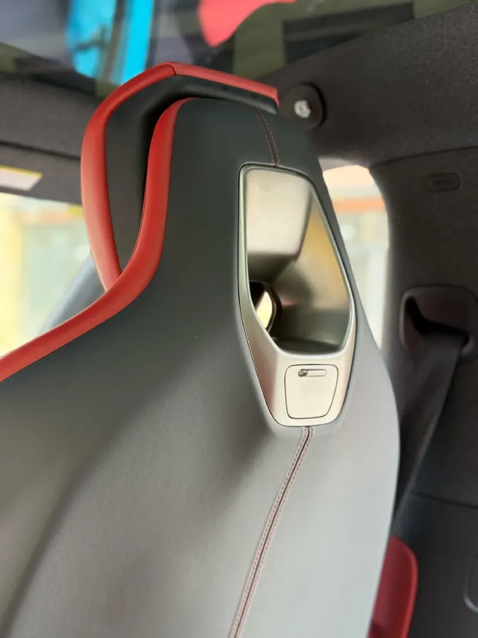 2024 MI SU7 BEV 73.6KWH,autocango,china used car exporter,china ev exporter,chinese used car exporter,chinese used ev exporter