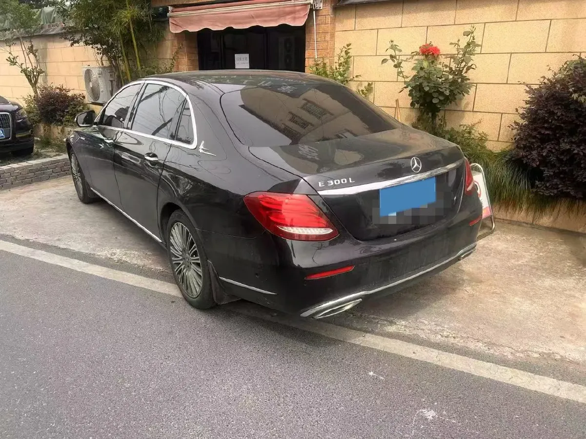 2020 Mercedes-Benz E Class 2.0T 258HP L4 9AT,autocango,china used car exporter,china ev exporter,chinese used car exporter,chinese used ev exporter