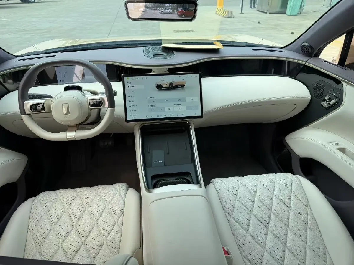 2024 Avatr 11 BEV 90KWH,autocango,china used car exporter,china ev exporter,chinese used car exporter,chinese used ev exporter