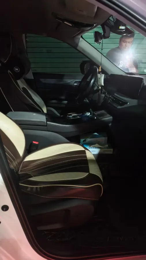 2021 Ford Equator 2.0T 224HP L4 6DCT,autocango,china used car exporter,china ev exporter,chinese used car exporter,chinese used ev exporter