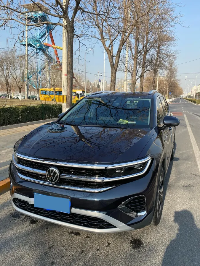 2021 Volkswagen Talagon 2.0T 220HP L4 7DCT,autocango,china used car exporter,china ev exporter,chinese used car exporter,chinese used ev exporter