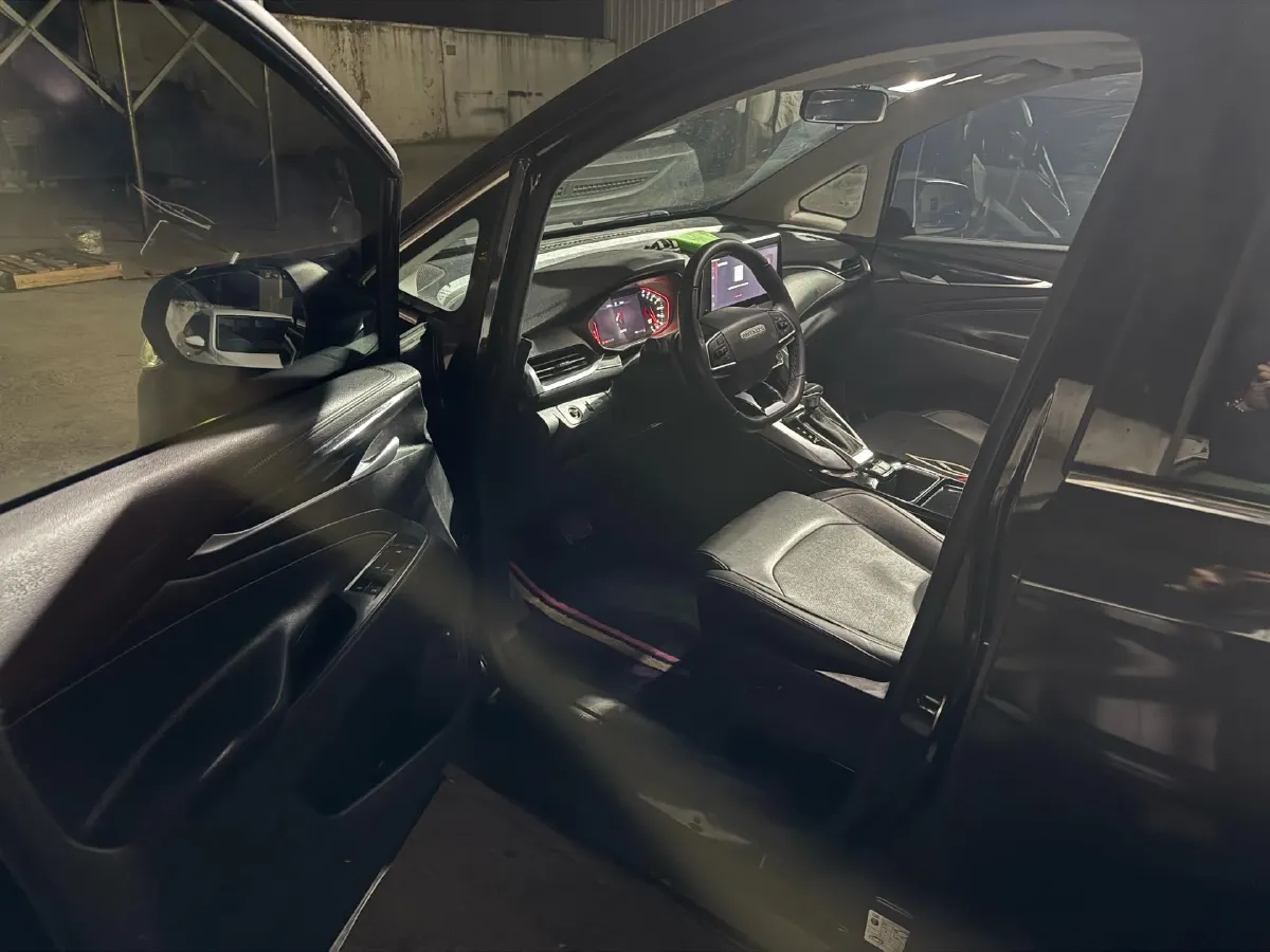 2021 MAXUS G50 1.5T 169HP L4 7DCT,autocango,china used car exporter,china ev exporter,chinese used car exporter,chinese used ev exporter