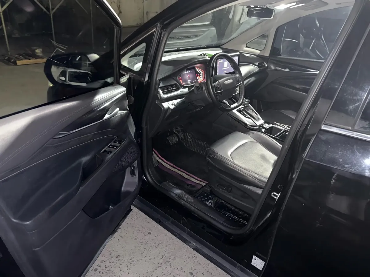 2021 MAXUS G50 1.5T 169HP L4 7DCT,autocango,china used car exporter,china ev exporter,chinese used car exporter,chinese used ev exporter