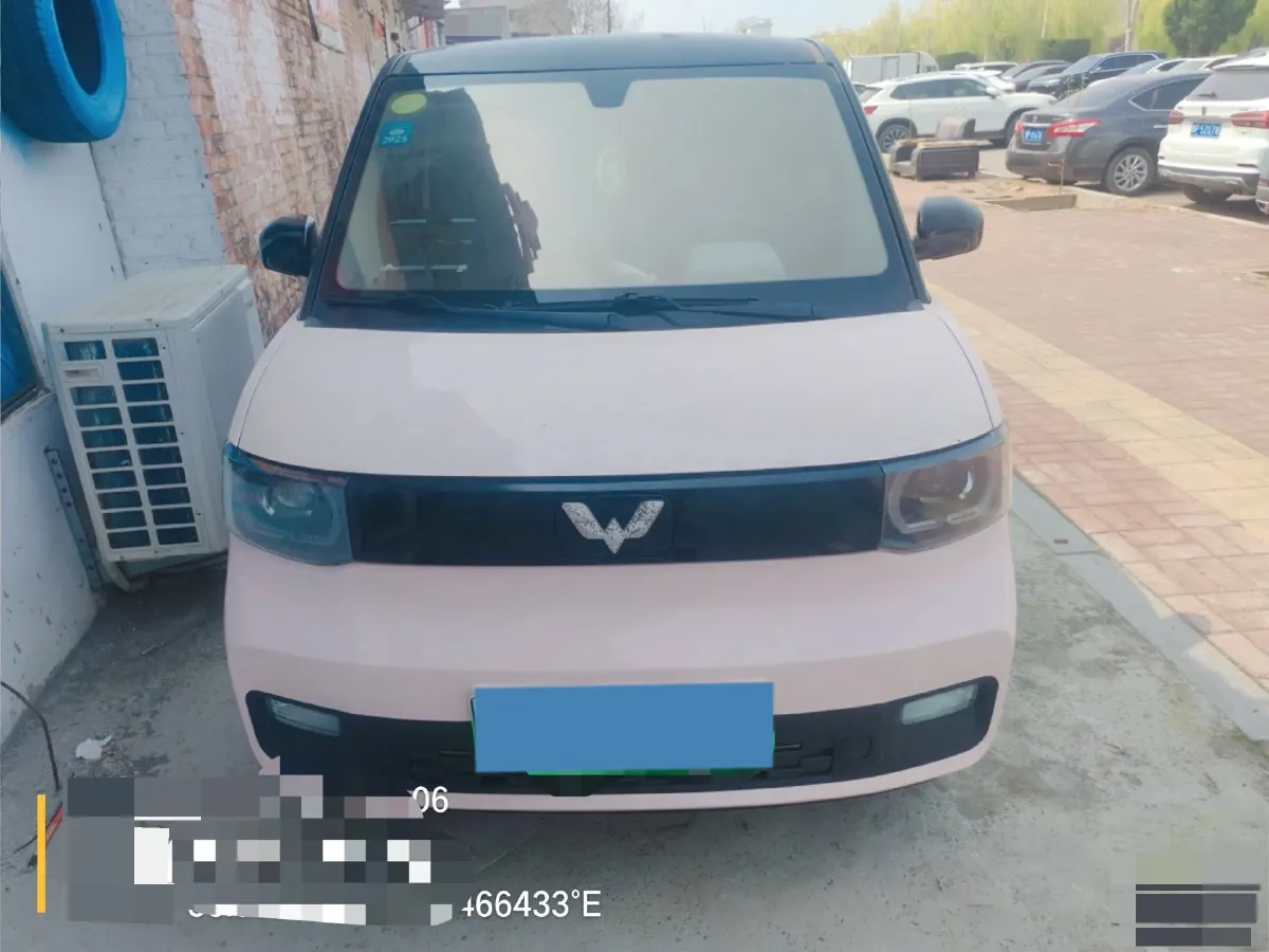 2021 WuLing HongGuang MINI EV BEV 13.9KWH,autocango,china used car exporter,china ev exporter,chinese used car exporter,chinese used ev exporter