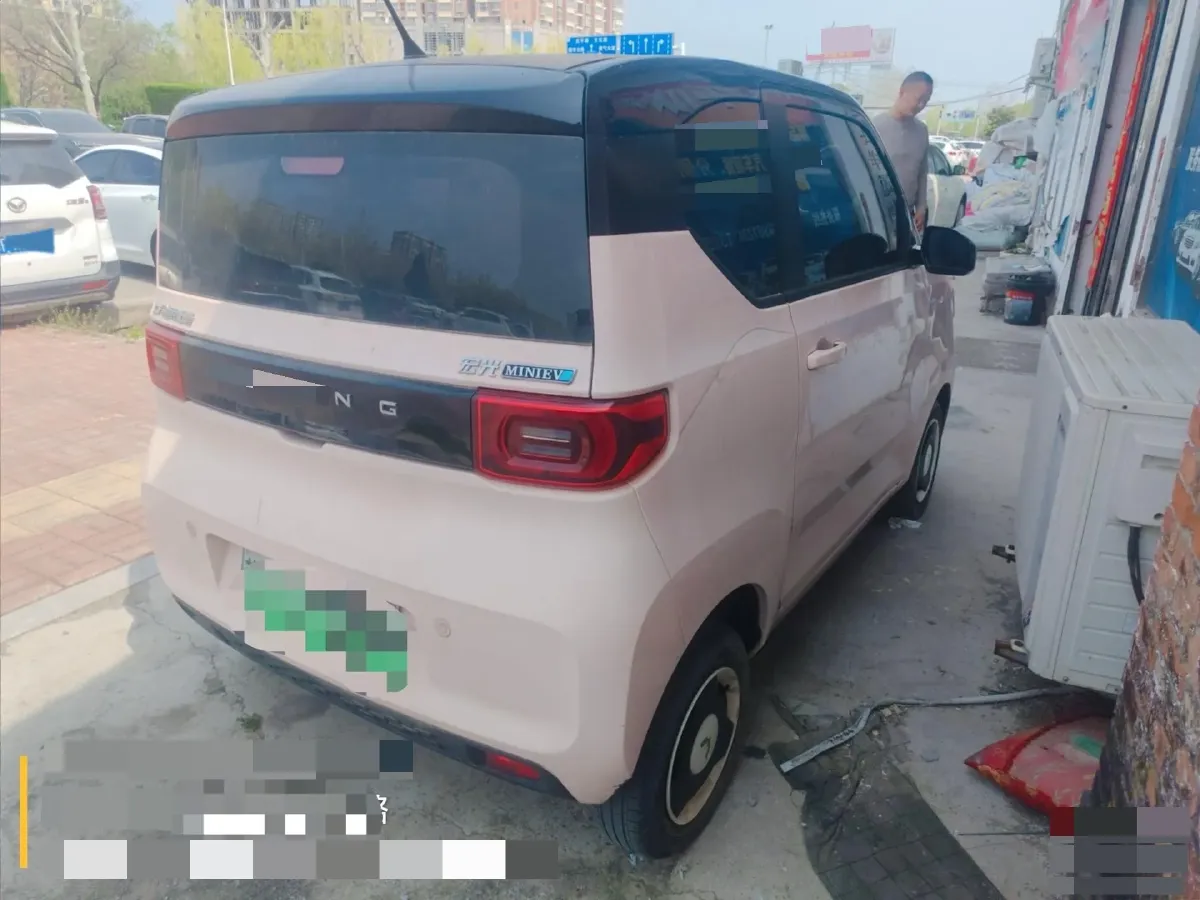 2021 WuLing HongGuang MINI EV BEV 13.9KWH,autocango,china used car exporter,china ev exporter,chinese used car exporter,chinese used ev exporter
