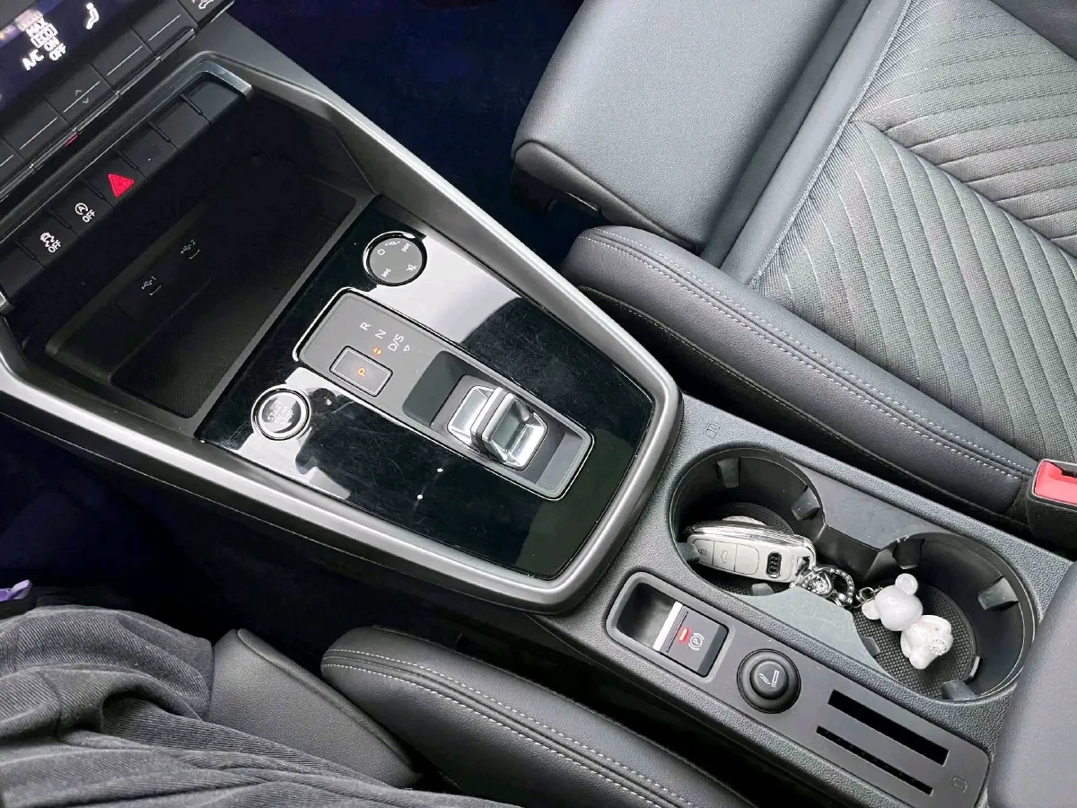 2022 Audi A3 1.4T 150HP L4 7DCT,autocango,china used car exporter,china ev exporter,chinese used car exporter,chinese used ev exporter