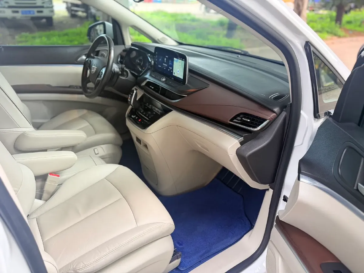 2021 Buick GL8 2.0T 237HP L4 9AT,autocango,china used car exporter,china ev exporter,chinese used car exporter,chinese used ev exporter