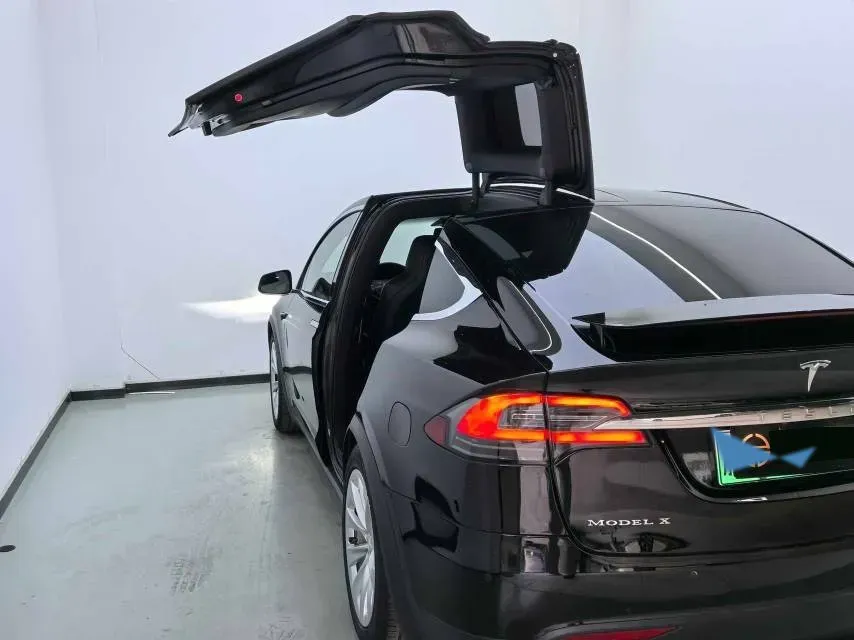 2017 Tesla Model X BEV 100KWH,autocango,china used car exporter,china ev exporter,chinese used car exporter,chinese used ev exporter