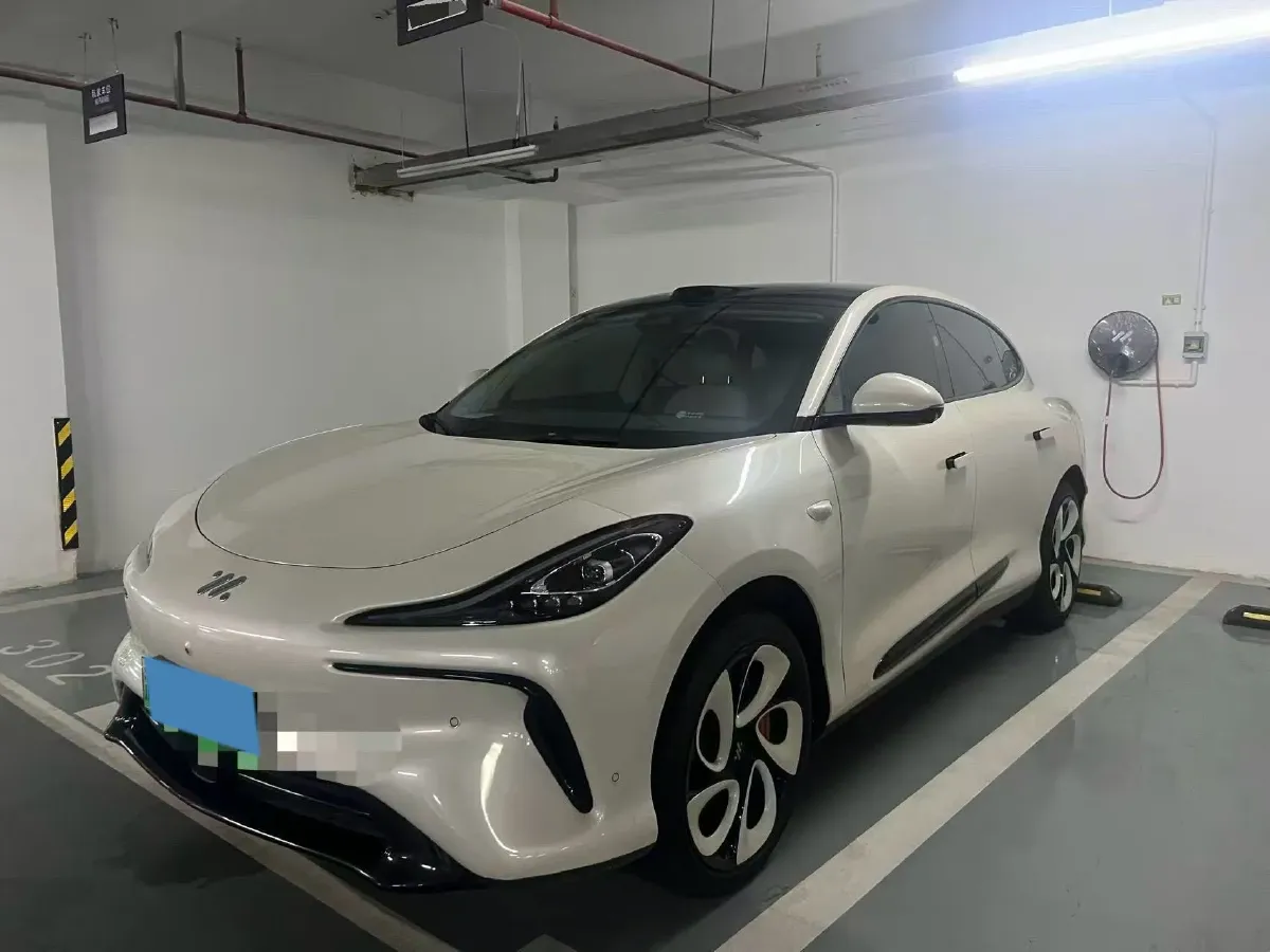 2023 IM LS6 BEV 71KWH,autocango,china used car exporter,china ev exporter,chinese used car exporter,chinese used ev exporter