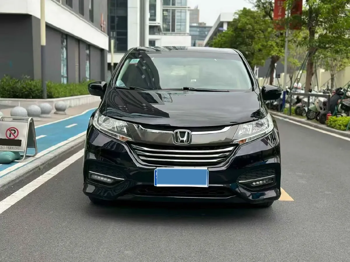 2018 Honda Odyssey 2.4L 186HP L4 CVT,autocango,china used car exporter,china ev exporter,chinese used car exporter,chinese used ev exporter
