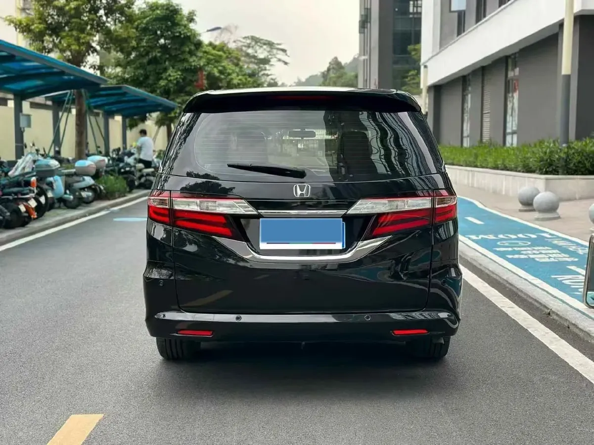2018 Honda Odyssey 2.4L 186HP L4 CVT,autocango,china used car exporter,china ev exporter,chinese used car exporter,chinese used ev exporter