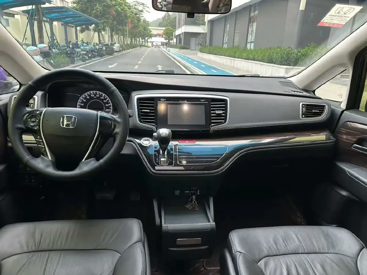2018 Honda Odyssey 2.4L 186HP L4 CVT,autocango,china used car exporter,china ev exporter,chinese used car exporter,chinese used ev exporter