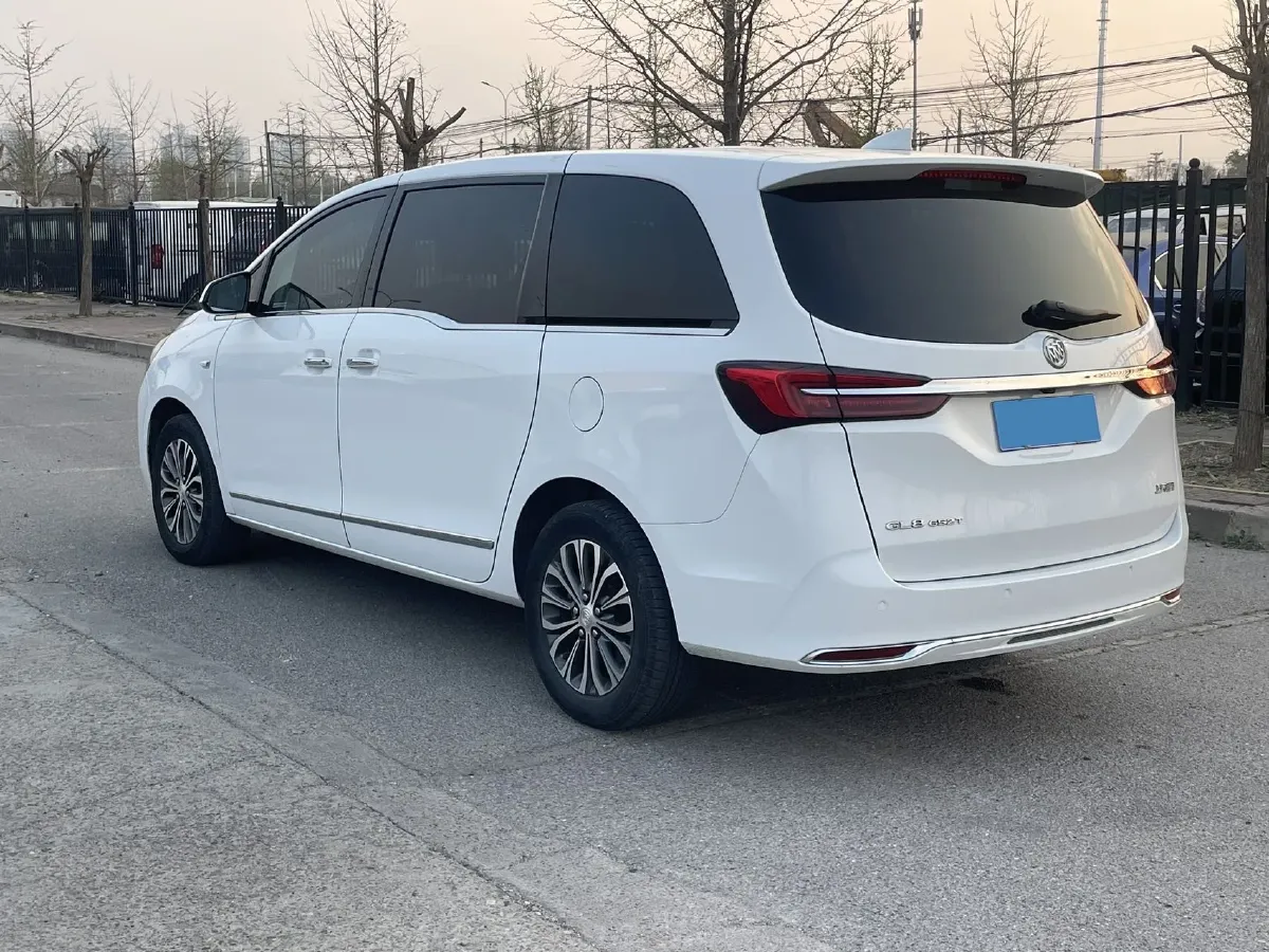 2021 Buick GL8 2.0T 237HP L4 9AT,autocango,china used car exporter,china ev exporter,chinese used car exporter,chinese used ev exporter