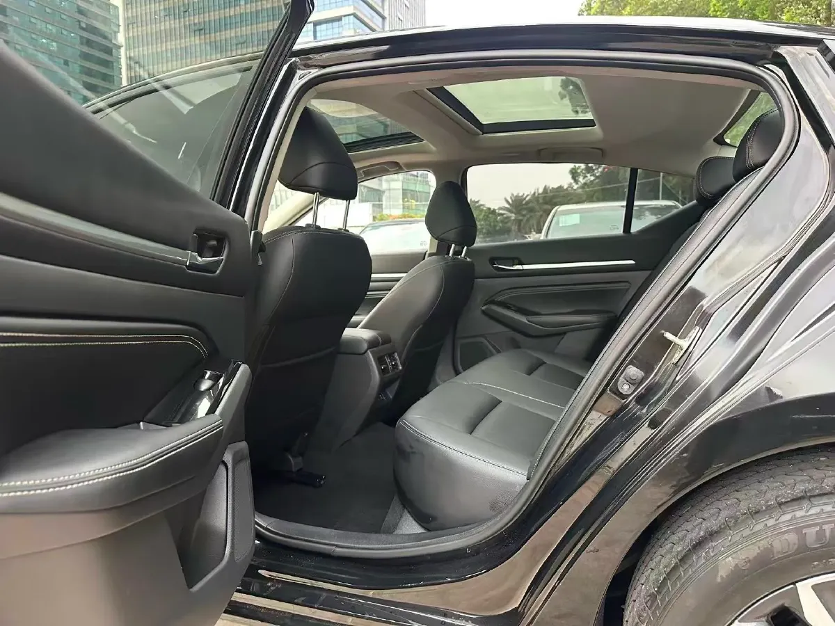 2025 Nissan Teana 2.0L 156HP L4 CVT,autocango,china used car exporter,china ev exporter,chinese used car exporter,chinese used ev exporter