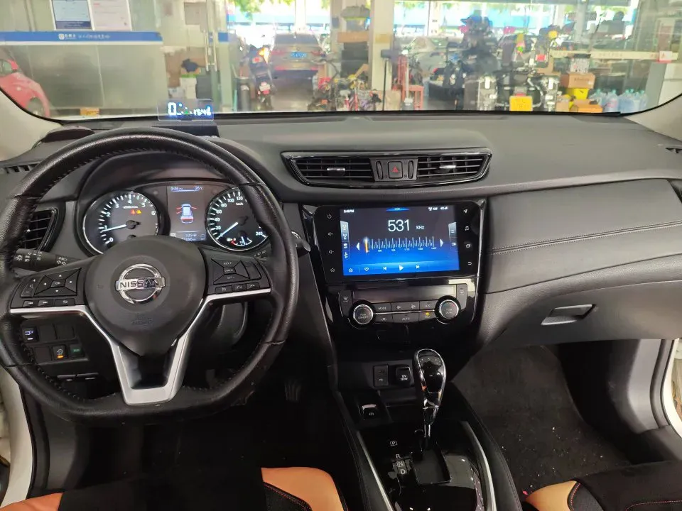 2019 Nissan X-Trail 2.0L 154HP L4 CVT,autocango,china used car exporter,china ev exporter,chinese used car exporter,chinese used ev exporter