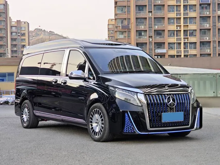 2022 Mercedes-Benz V Class 2.0T 211HP L4 9AT,autocango,china used car exporter,china ev exporter,chinese used car exporter,chinese used ev exporter