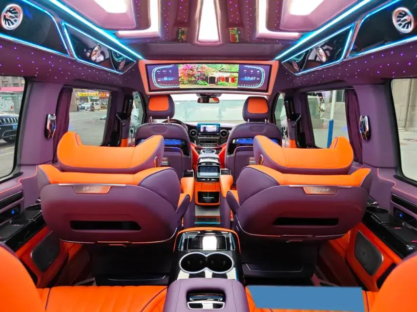 2022 Mercedes-Benz V Class 2.0T 211HP L4 9AT,autocango,china used car exporter,china ev exporter,chinese used car exporter,chinese used ev exporter