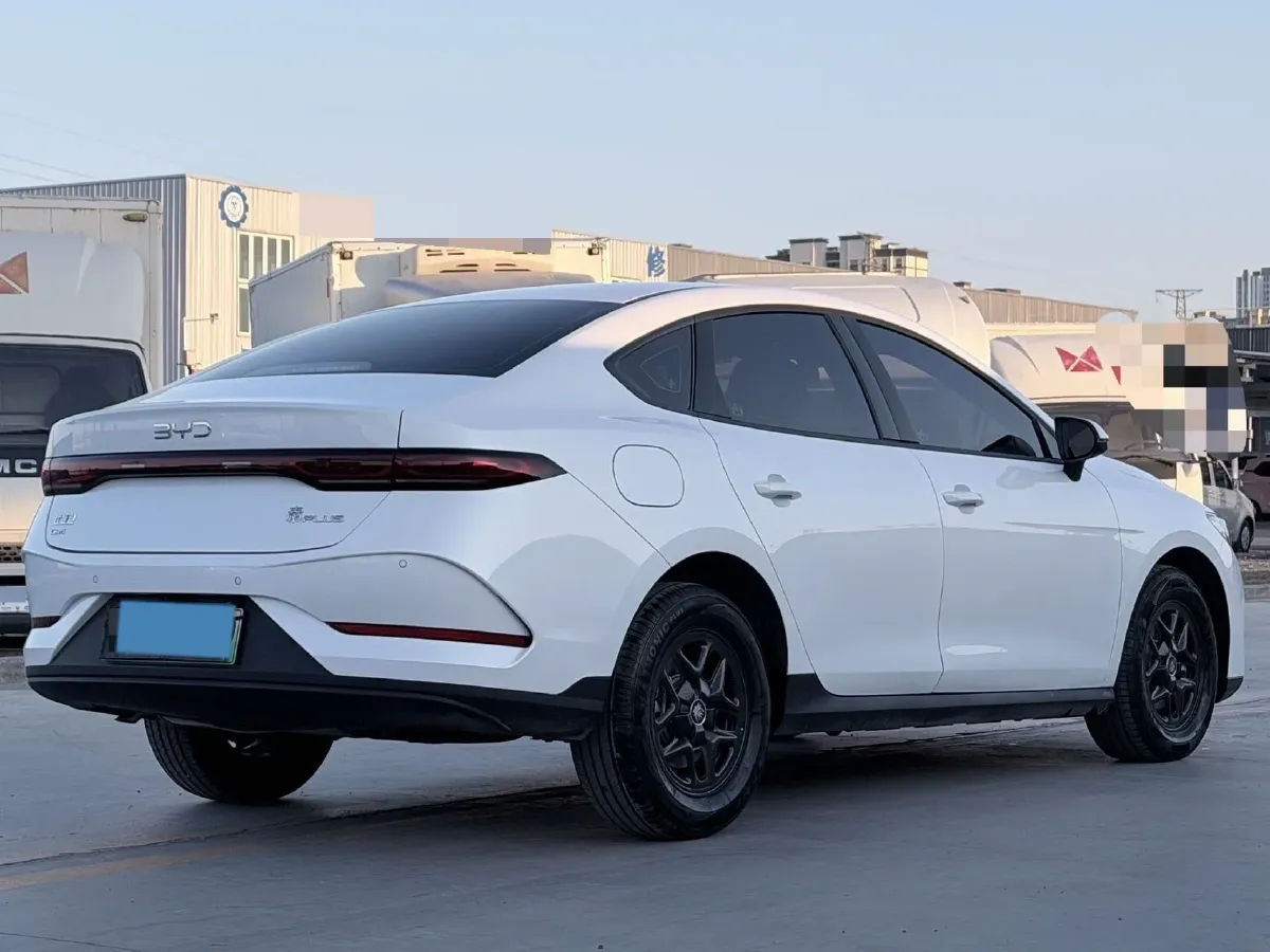 2025 BYD Qin Plus 1.5L 101HP L4 E-CVT PHEV 7.68KWH,autocango,china used car exporter,china ev exporter,chinese used car exporter,chinese used ev exporter