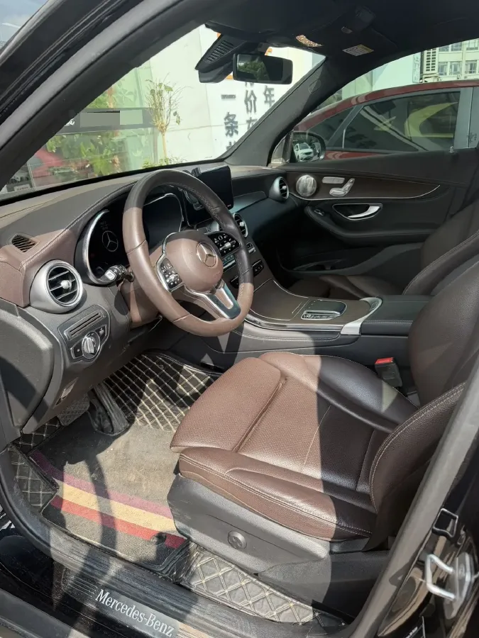 2020 Mercedes-Benz GLC Class 2.0T 197HP L4 9AT,autocango,china used car exporter,china ev exporter,chinese used car exporter,chinese used ev exporter