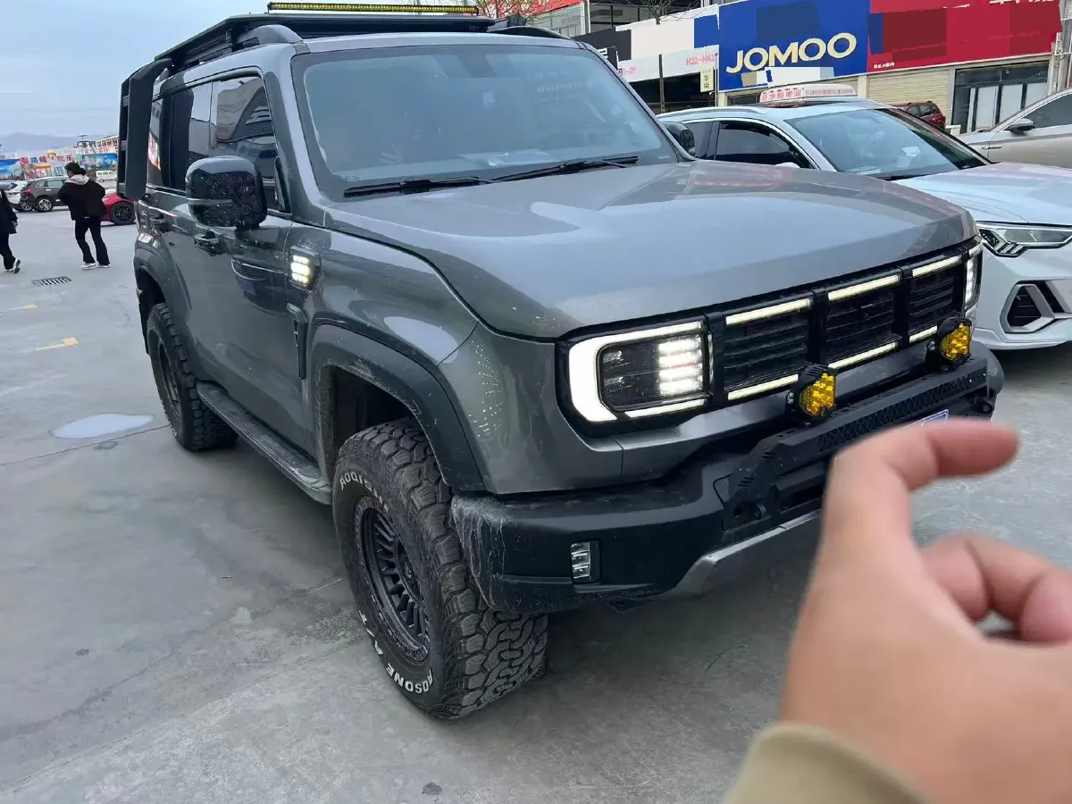 2024 Beijing BJ40 2.0T 245HP L4 8AT,autocango,china used car exporter,china ev exporter,chinese used car exporter,chinese used ev exporter
