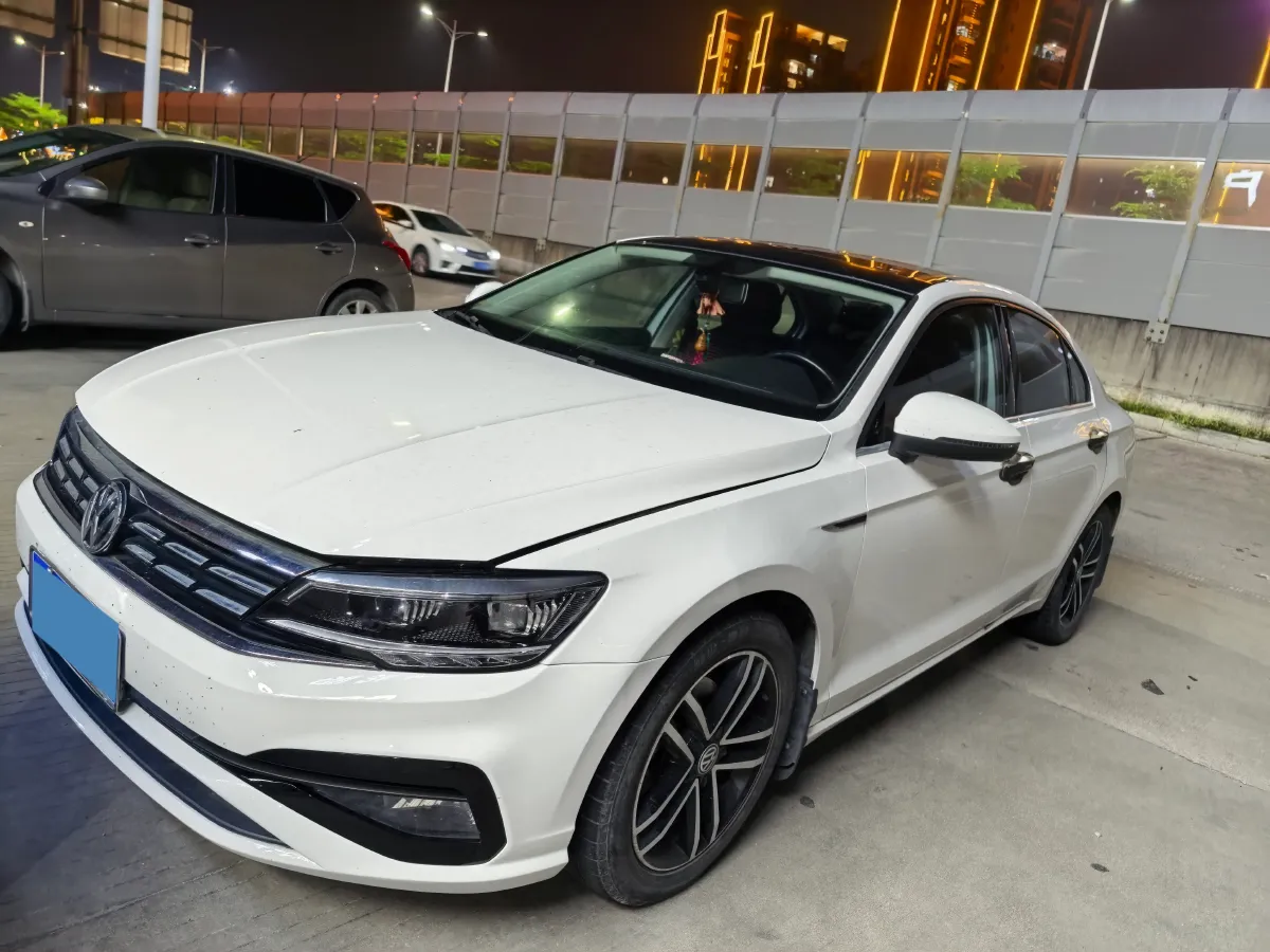 2019 Volkswagen Passat 1.4T 150HP L4 7DCT,autocango,china used car exporter,china ev exporter,chinese used car exporter,chinese used ev exporter