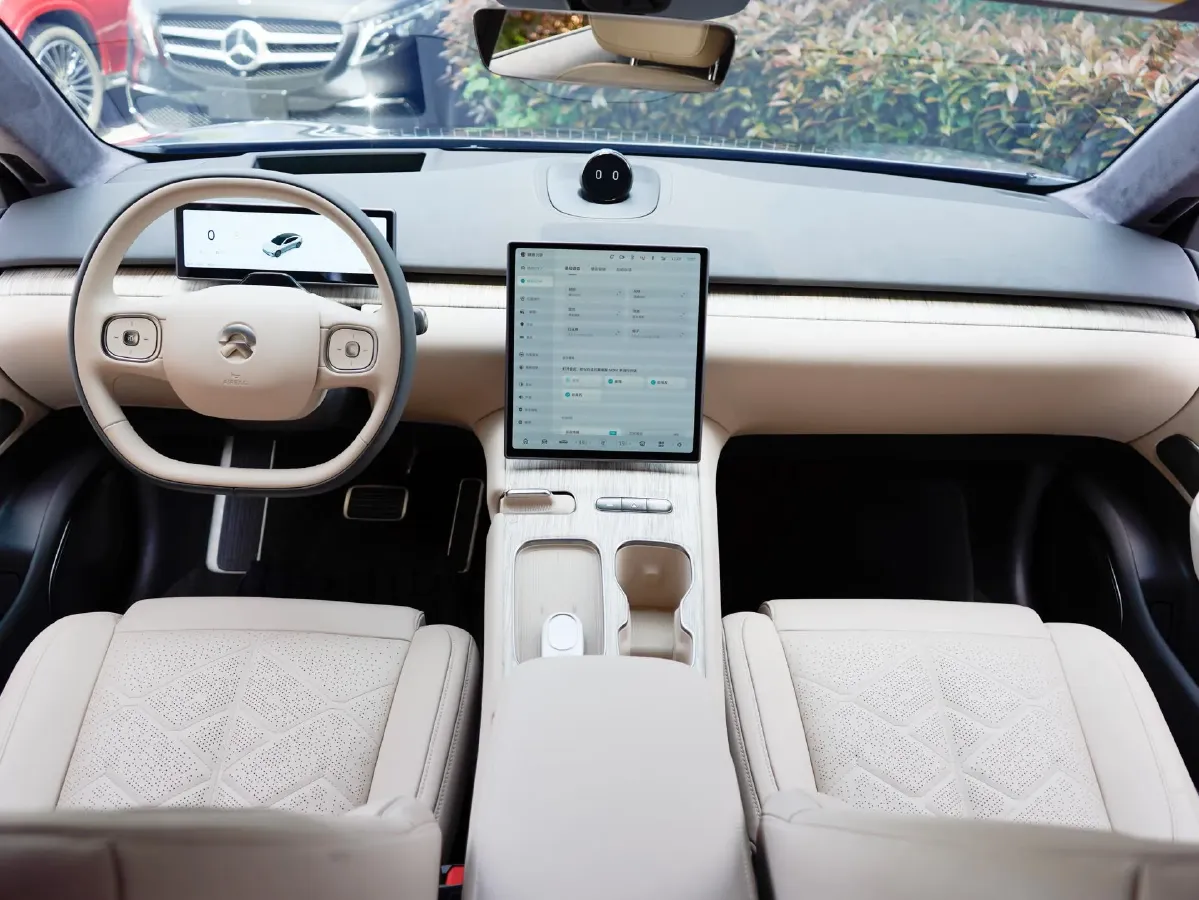 2024 NIO ET7 BEV 75KWH,autocango,china used car exporter,china ev exporter,chinese used car exporter,chinese used ev exporter