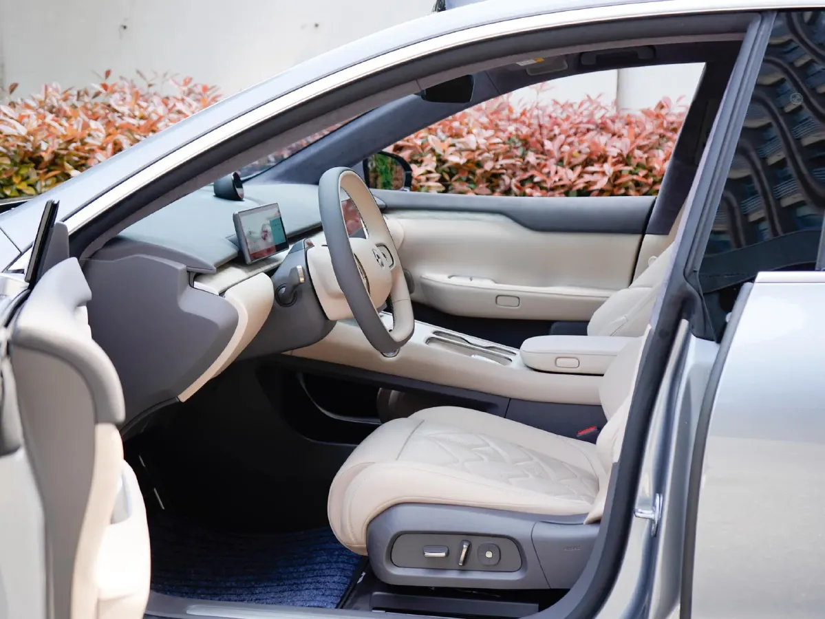 2024 NIO ET7 BEV 75KWH,autocango,china used car exporter,china ev exporter,chinese used car exporter,chinese used ev exporter