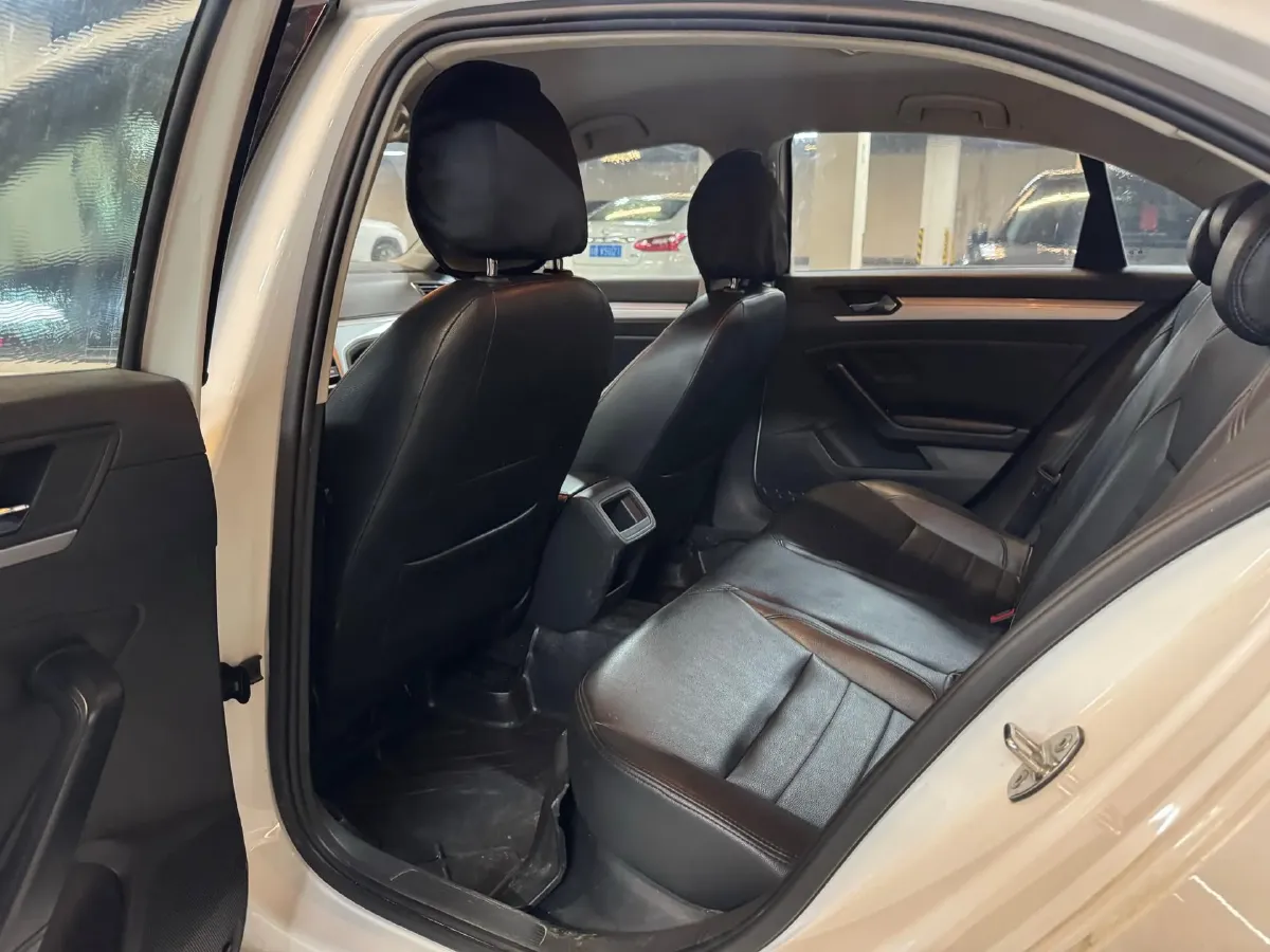 2019 Volkswagen T-Cross 1.4T 150HP L4 7DCT,autocango,china used car exporter,china ev exporter,chinese used car exporter,chinese used ev exporter