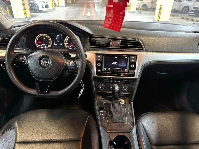 2019 Volkswagen T-Cross 1.4T 150HP L4 7DCT,autocango,china used car exporter,china ev exporter,chinese used car exporter,chinese used ev exporter